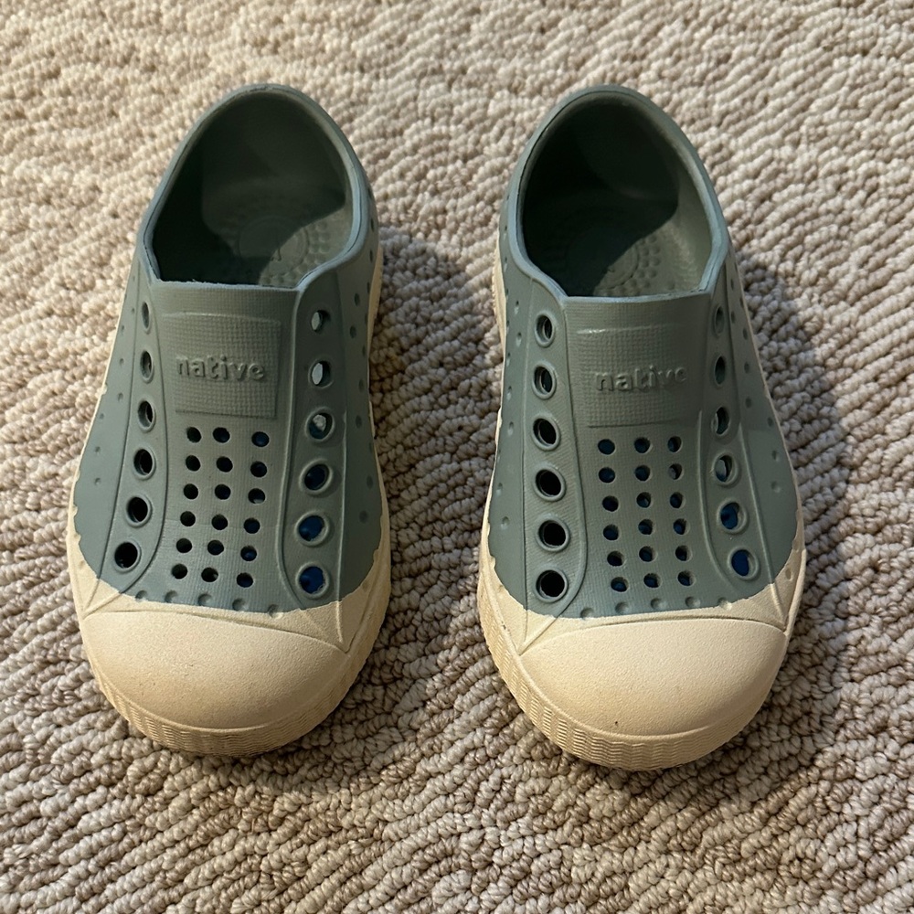 Native Kids Shoes